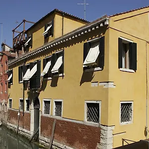 Al Palazzetto 2*, Venedig Italien